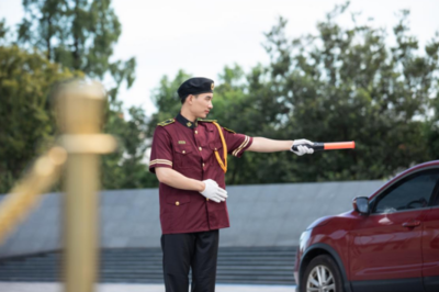 重慶金輝湖山云著國慶人潮涌動(dòng) 引爆購房熱潮