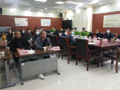 以培訓(xùn)促提升,安巢經(jīng)開區(qū)開展物業(yè)管理業(yè)務(wù)知識(shí)專題培訓(xùn)