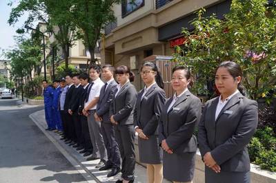 這兩個城中村厲害了,請來了高檔物業(yè)當“管家”